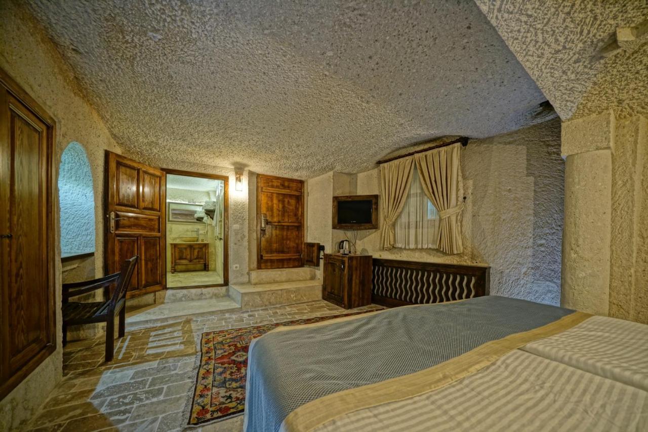 Castle Cave Hotel เกอเรเม ภายนอก รูปภาพ