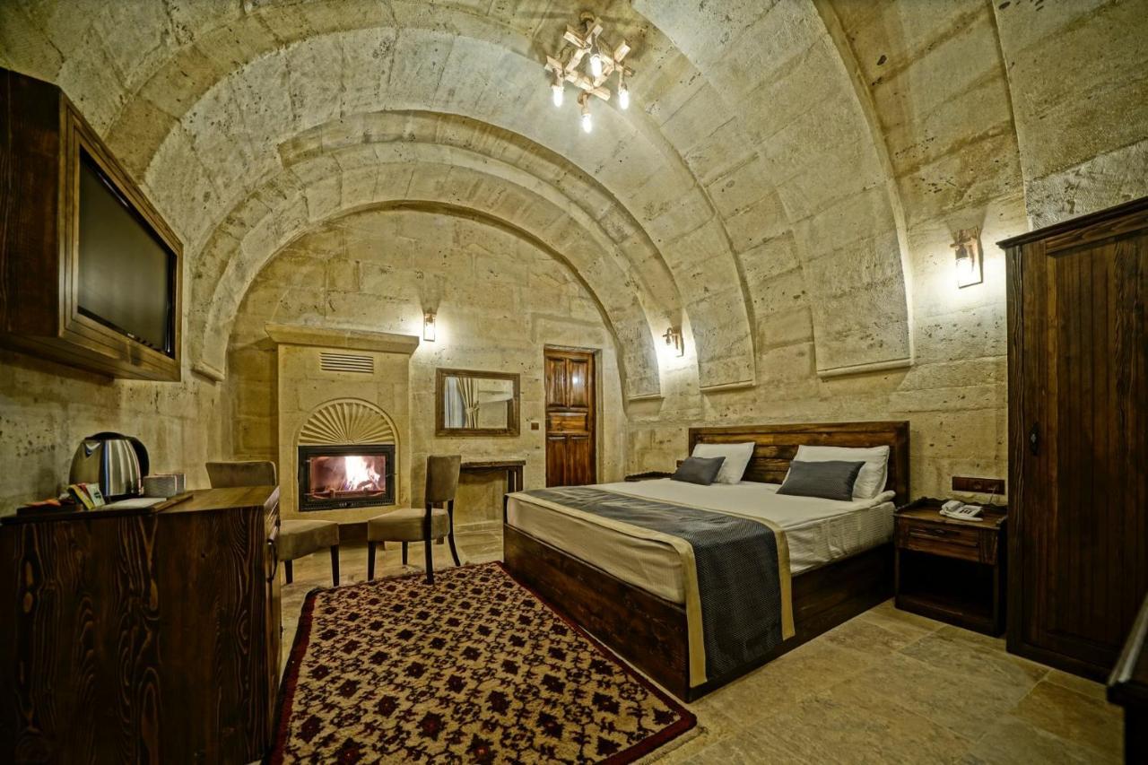 Castle Cave Hotel เกอเรเม ภายนอก รูปภาพ